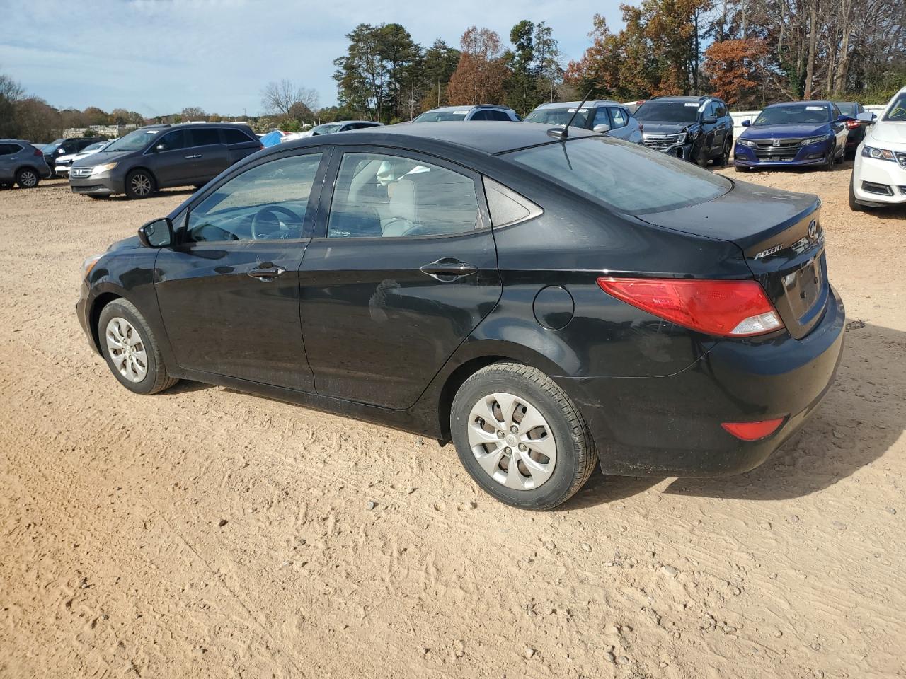 HYUNDAI ACCENT SE