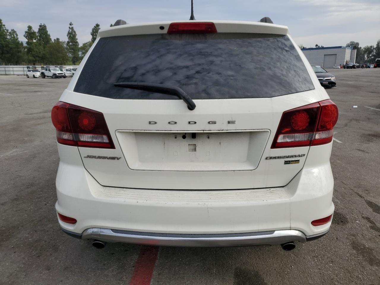 DODGE JOURNEY CROSSROAD
