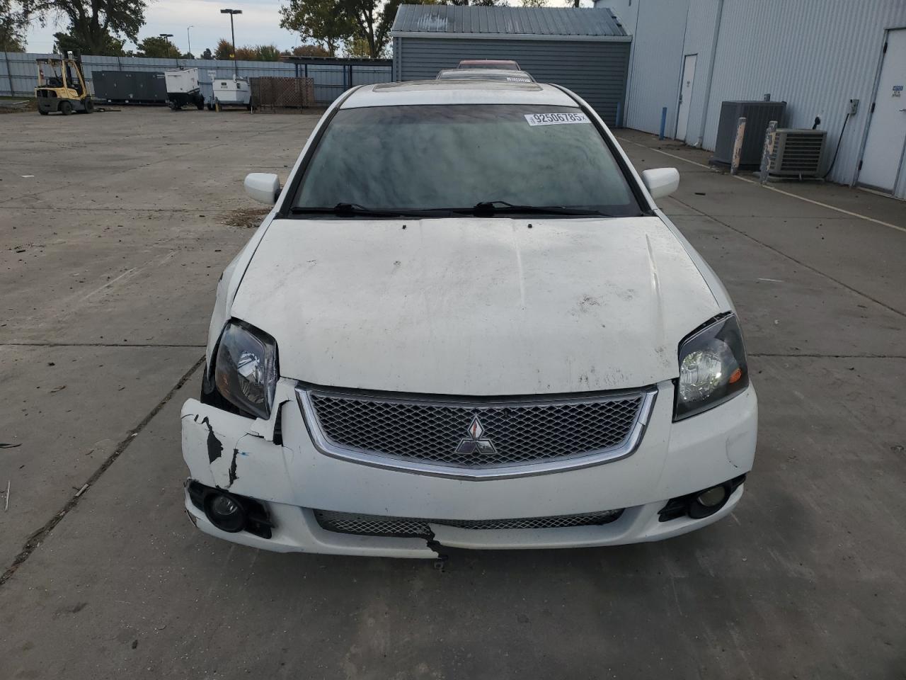 MITSUBISHI GALANT ES