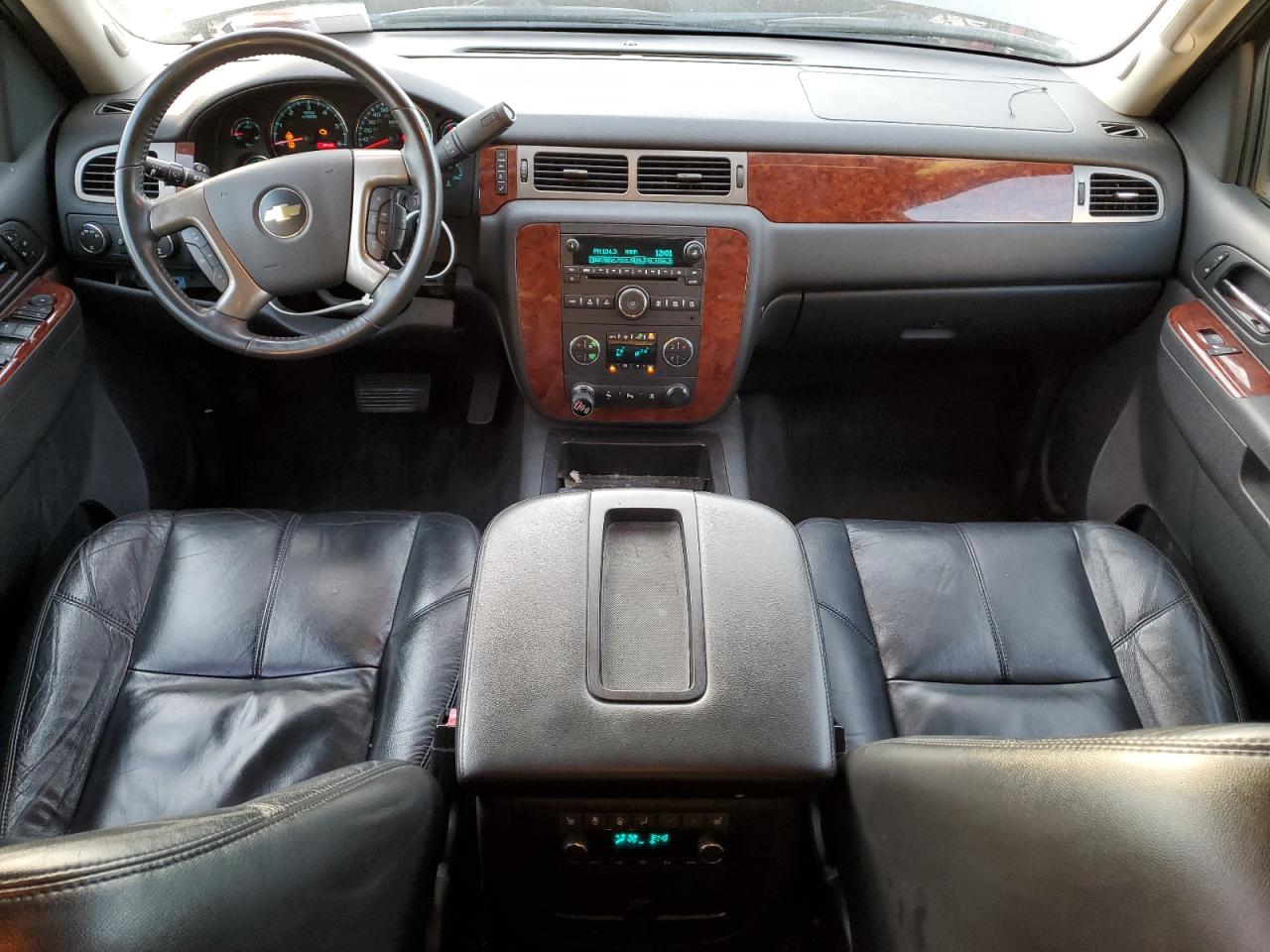 CHEVROLET TAHOE K1500 LT