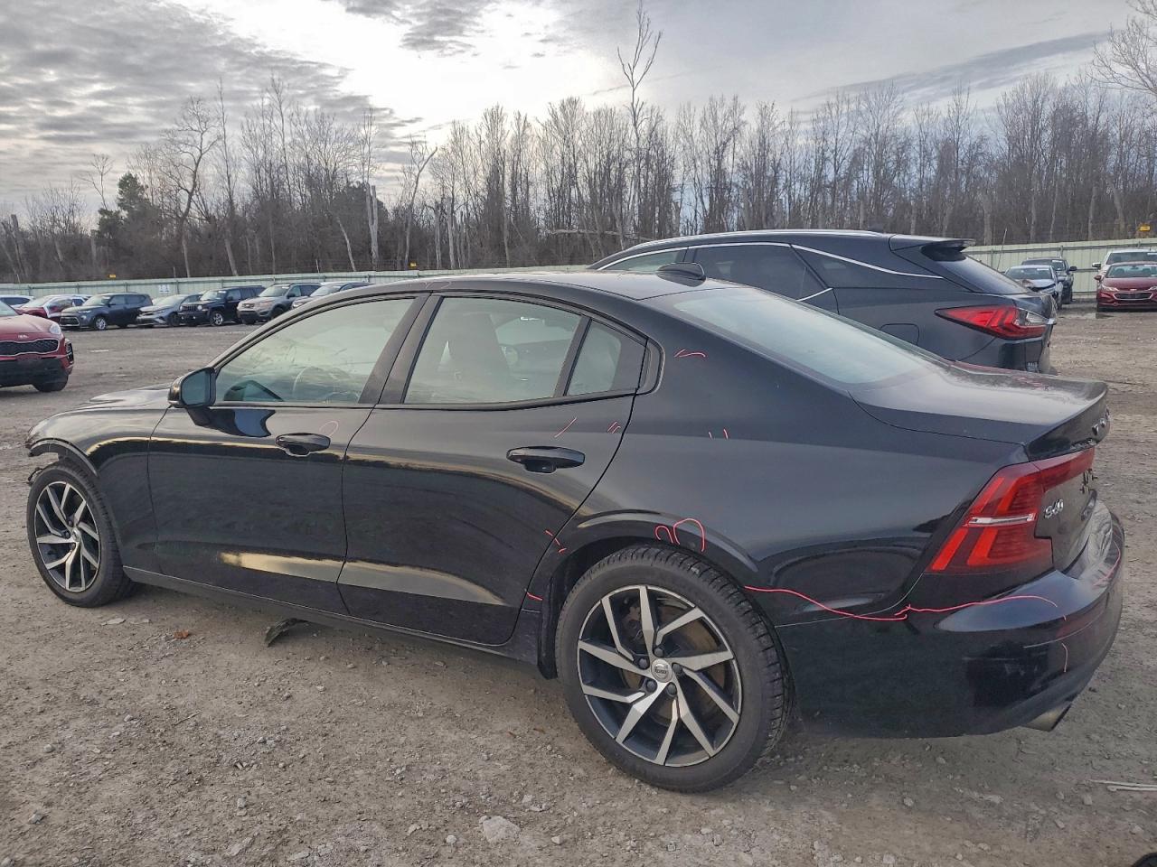 VOLVO S60 T6 MOMENTUM