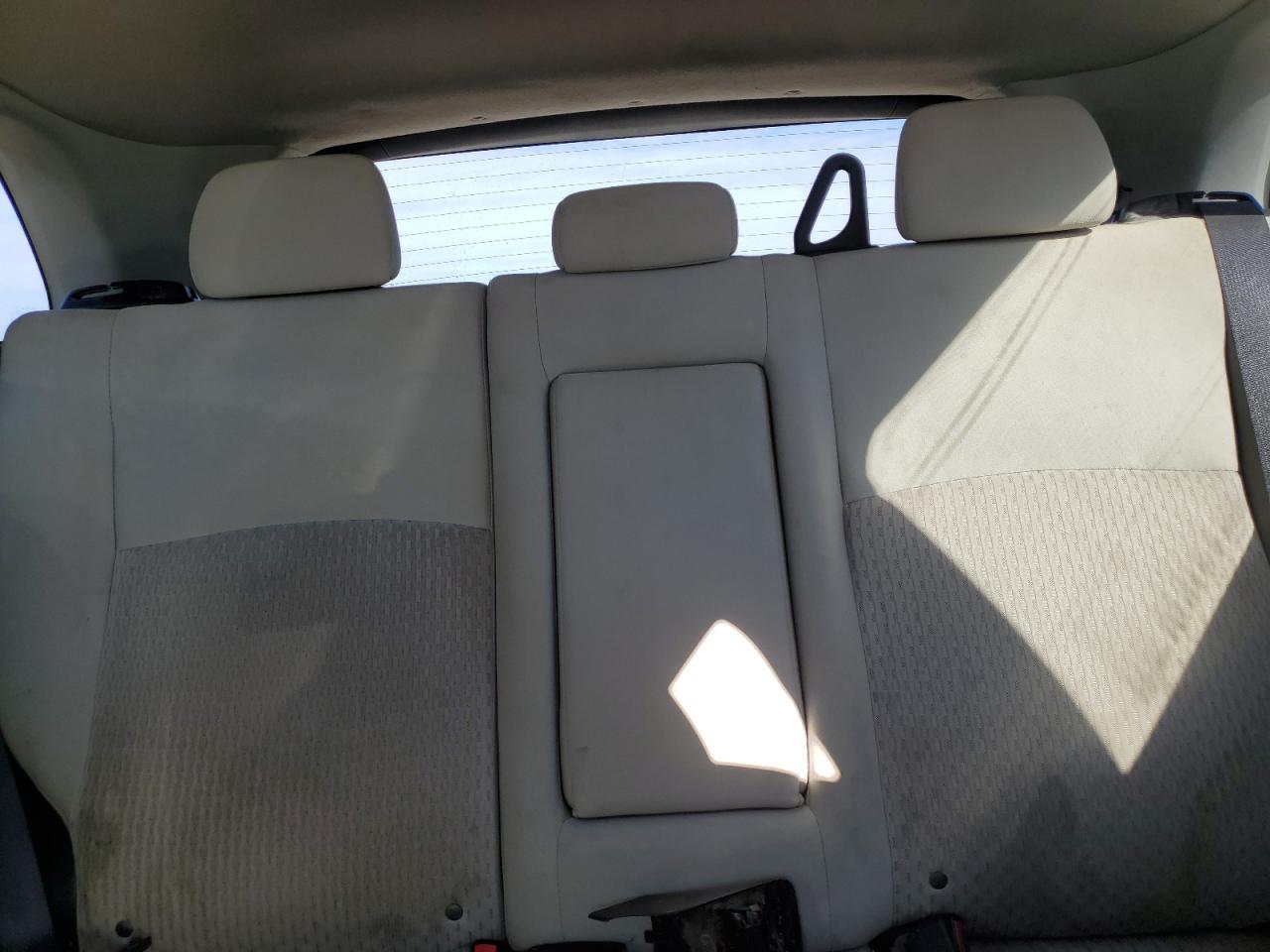 MITSUBISHI OUTLANDER ES