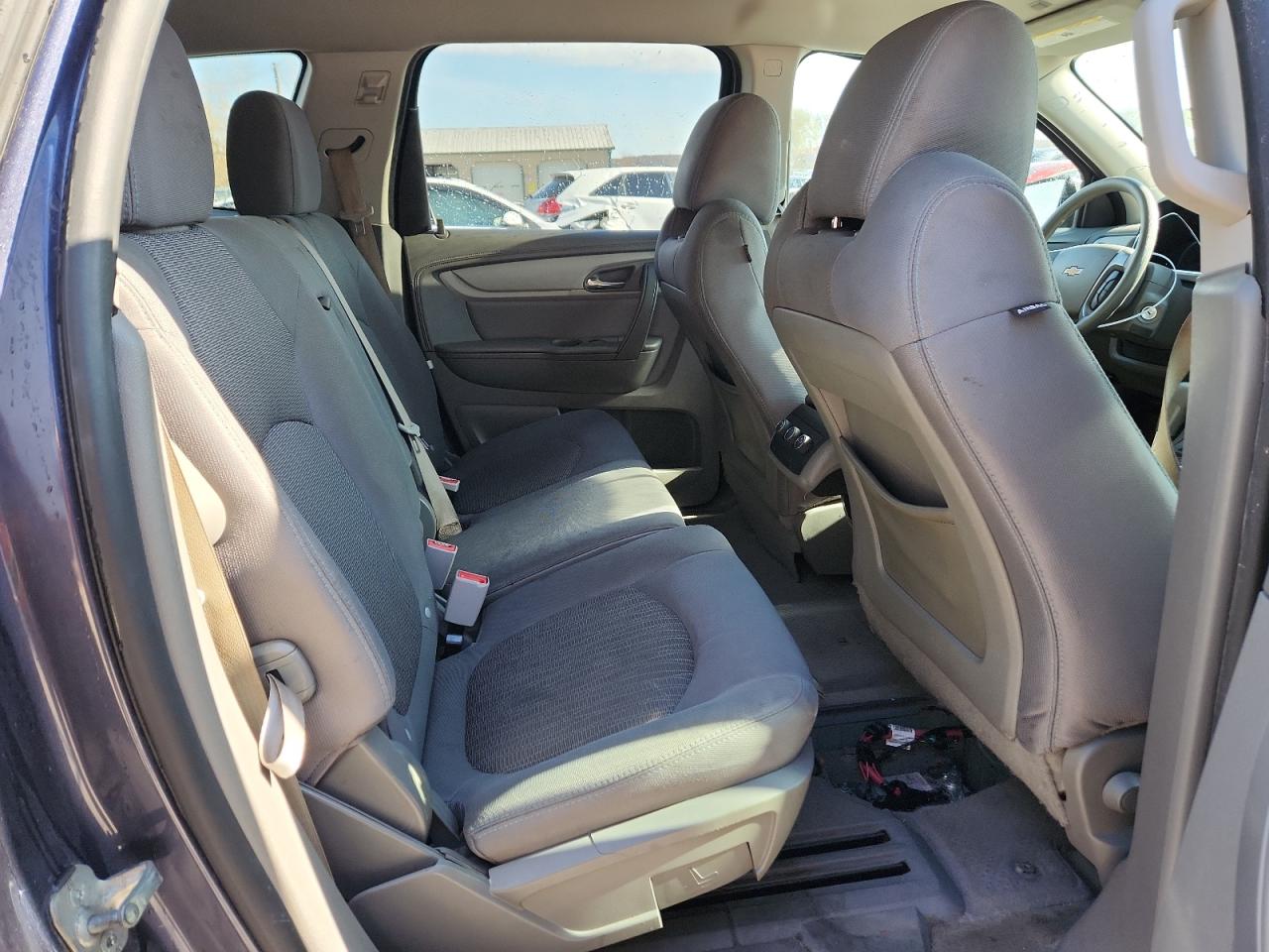 CHEVROLET TRAVERSE LS