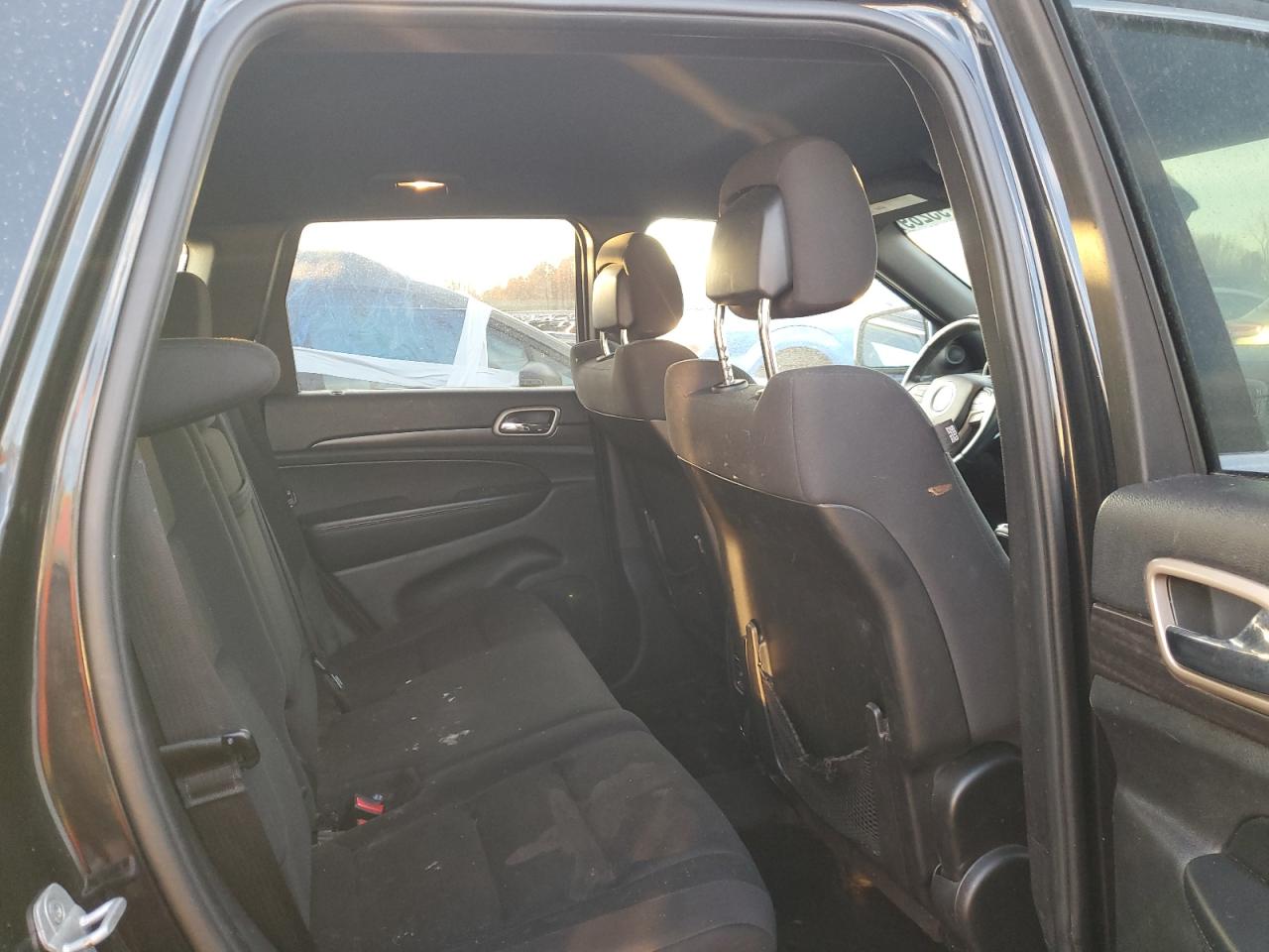 JEEP GRAND CHEROKEE LAREDO