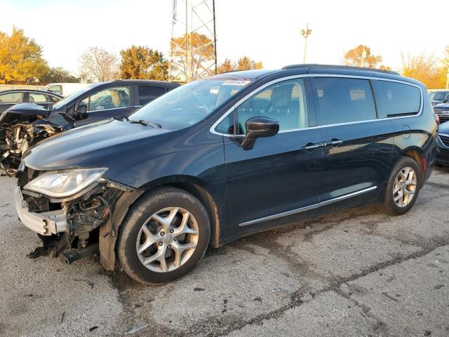 CHRYSLER PACIFICA T