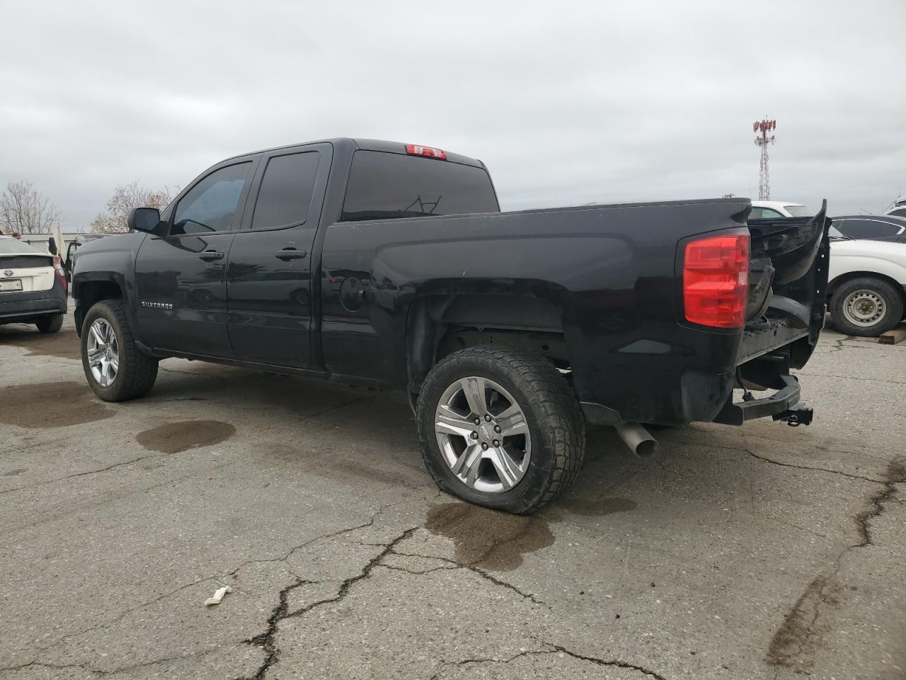 CHEVROLET SILVERADO C1500 CUSTOM