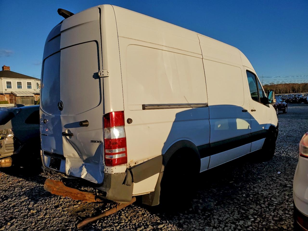 MERCEDES-BENZ SPRINTER 2500