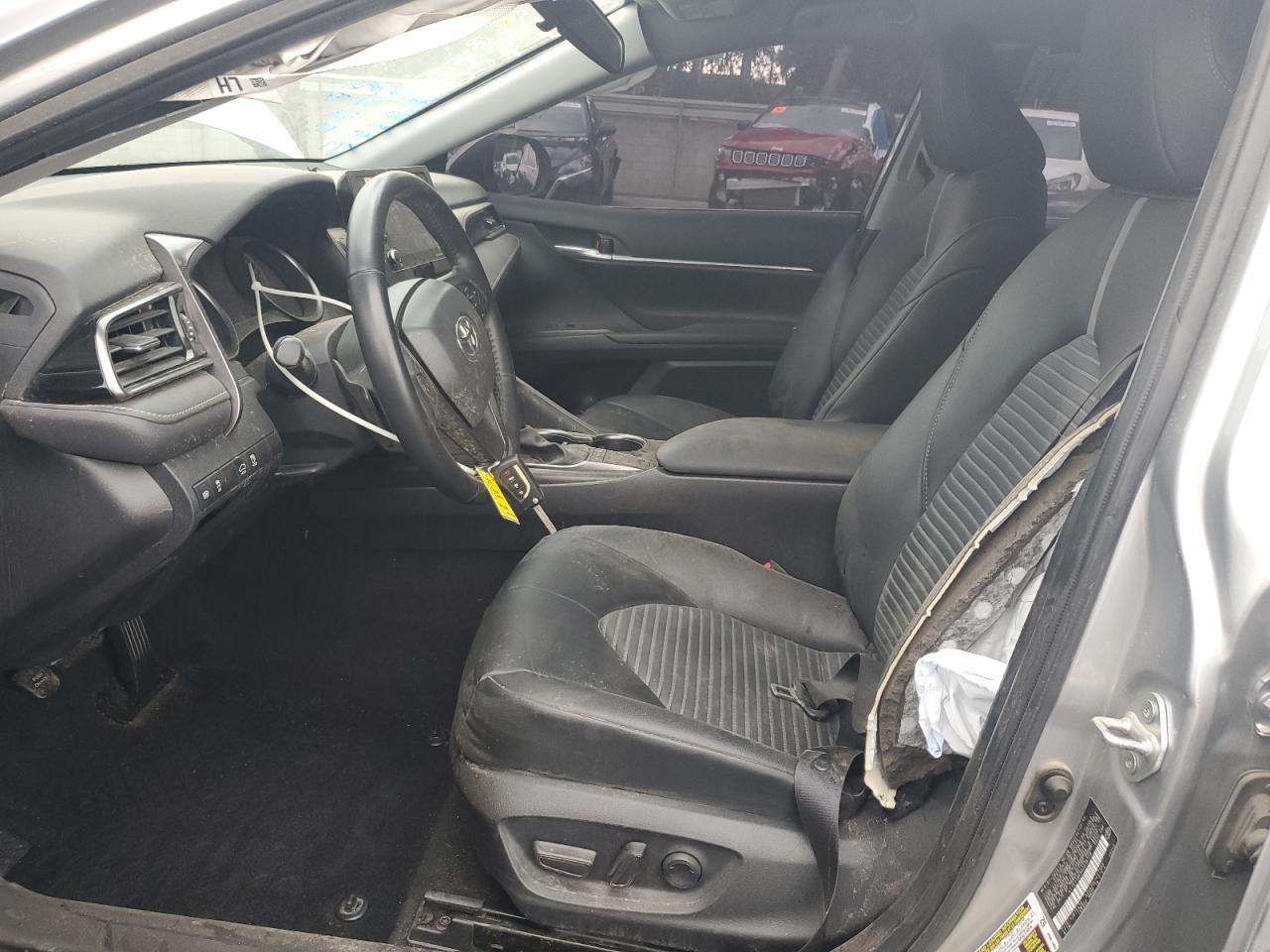 TOYOTA CAMRY SE NIGHT SHADE