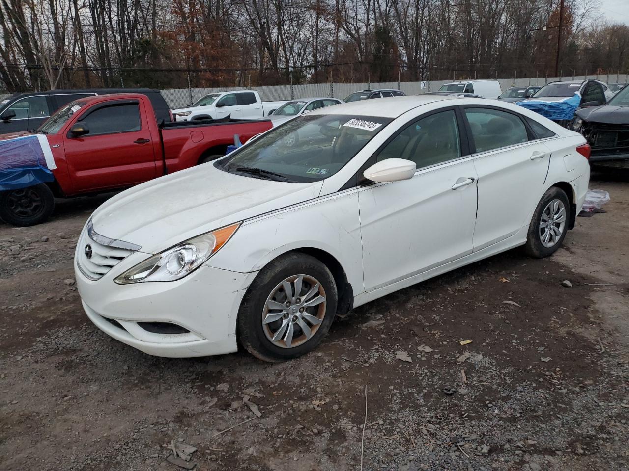 Lot #3286753281 2013 HYUNDAI SONATA GLS