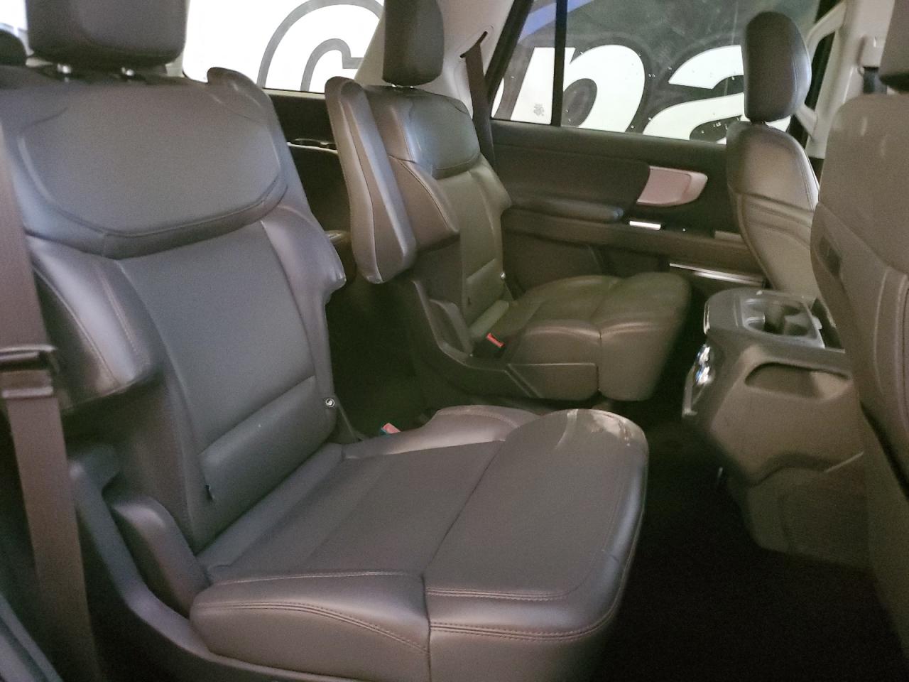 FORD EXPEDITION ACTIVE