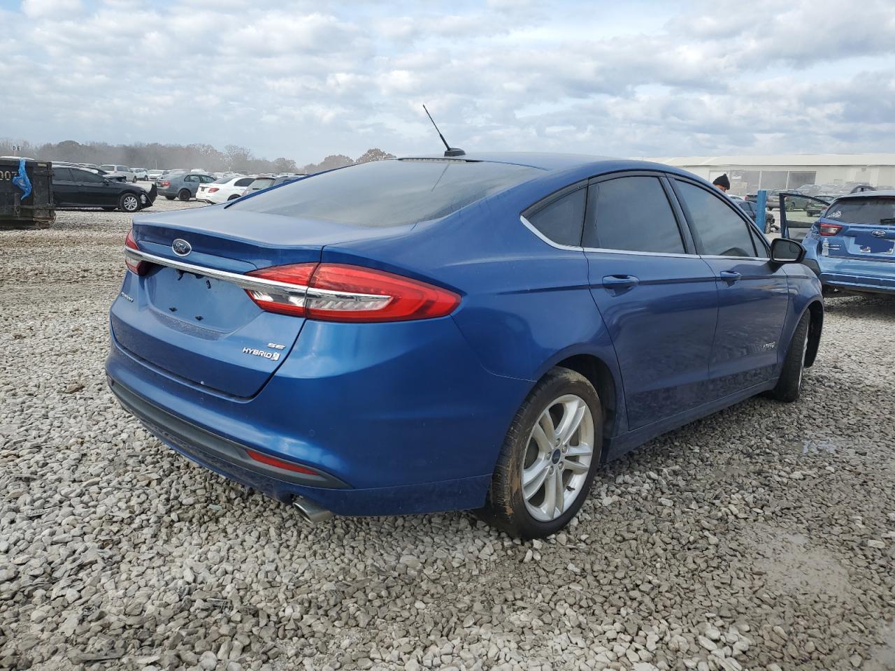FORD FUSION SE HYBRID