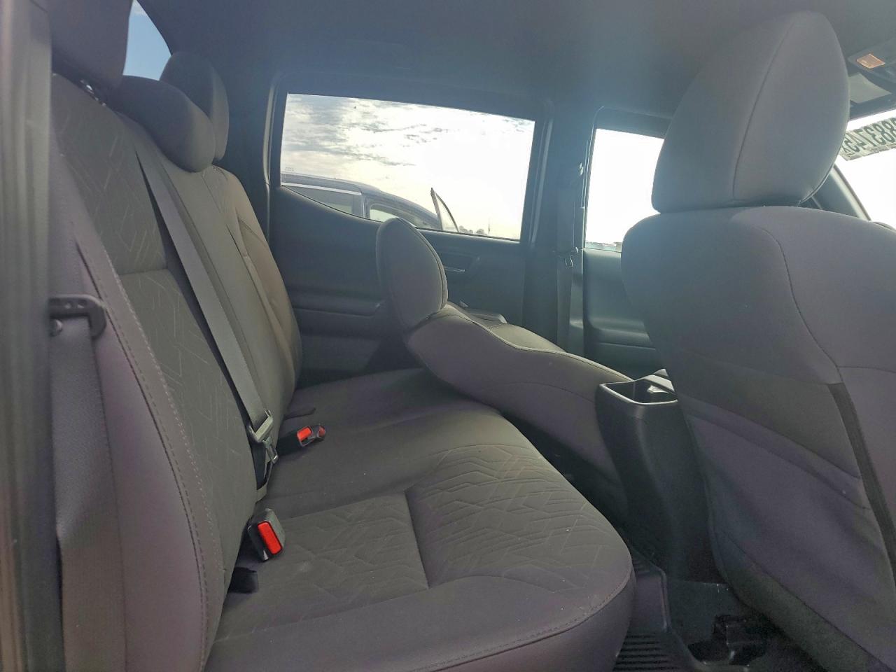 TOYOTA TACOMA DOUBLE CAB