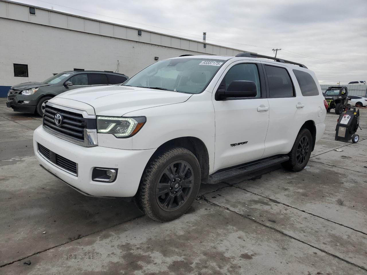 Lot #3308649514 2019 TOYOTA SEQUOIA SR