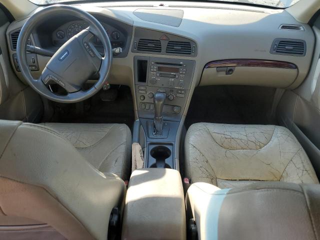 2002 VOLVO V70 2.4T #3293569978