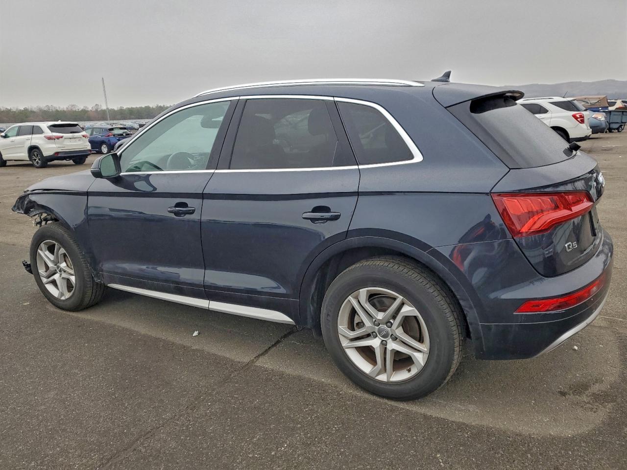 AUDI Q5 PREMIUM