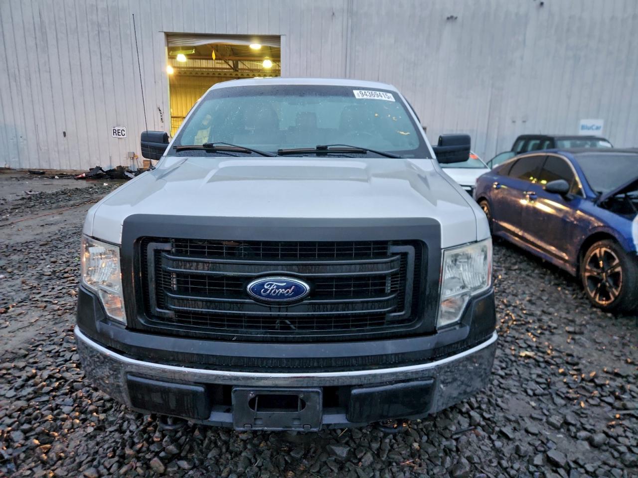 FORD F-150 SUPER CAB