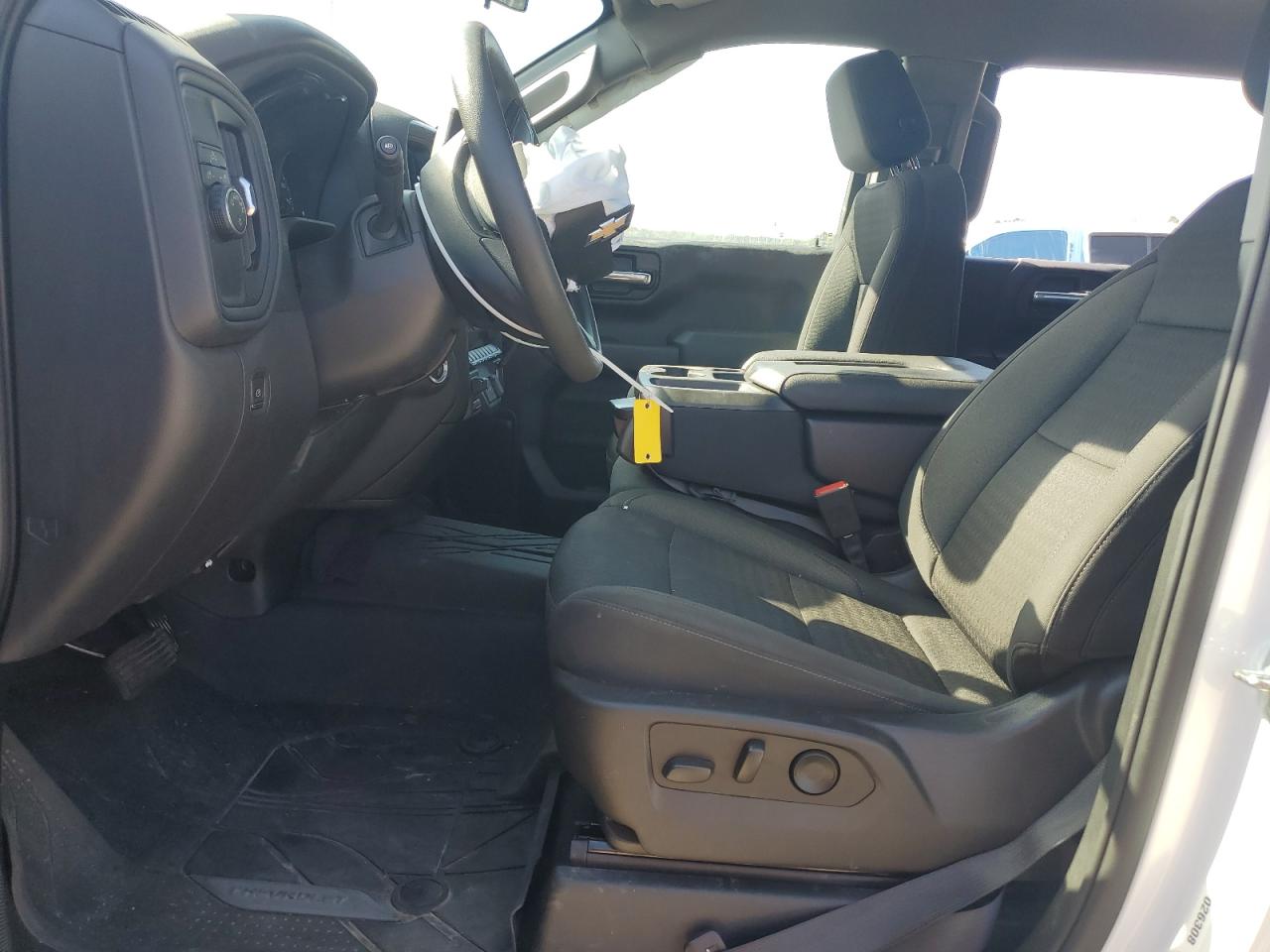 CHEVROLET SILVERADO C1500 CUSTOM