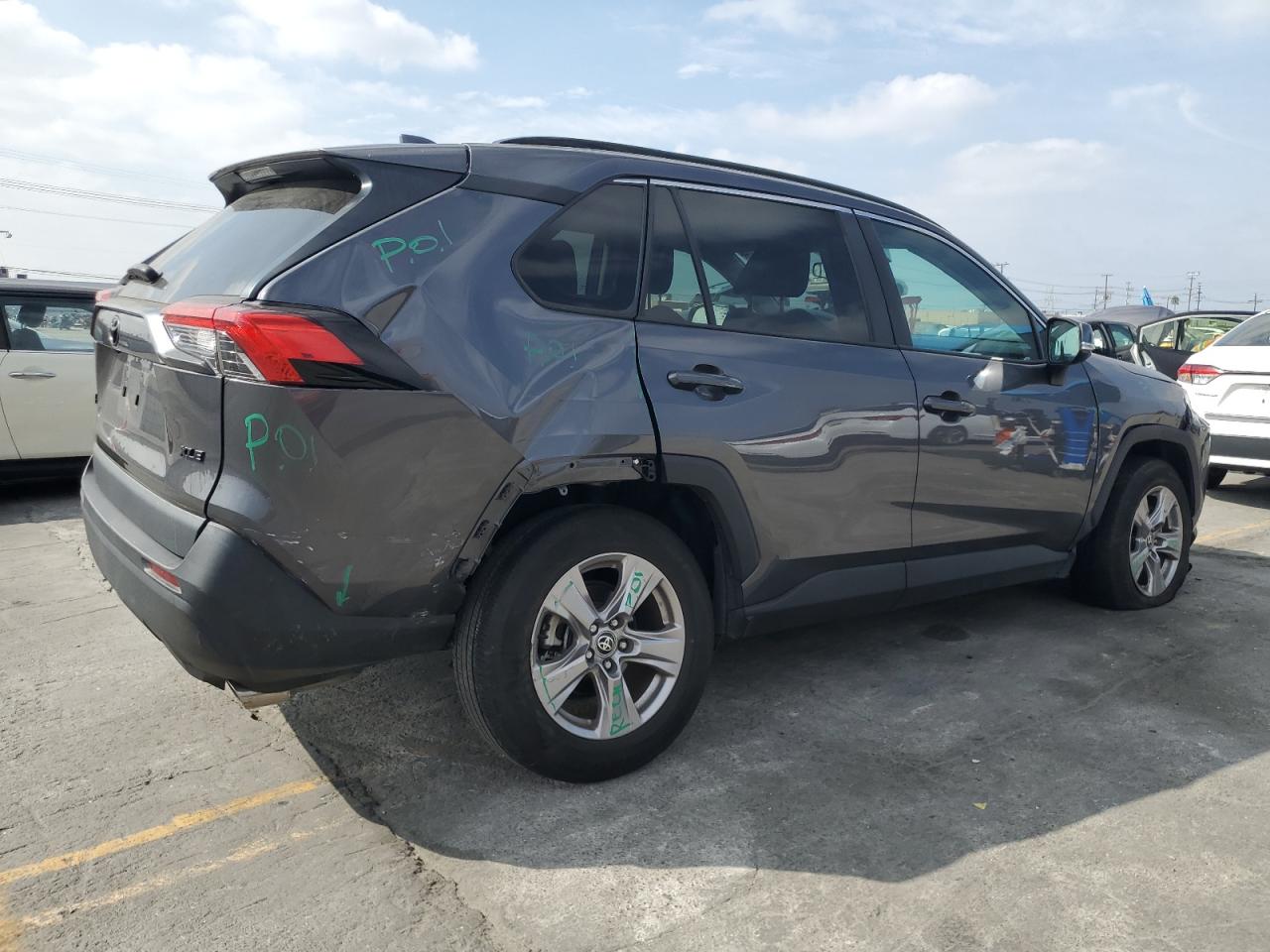 TOYOTA RAV4 XLE