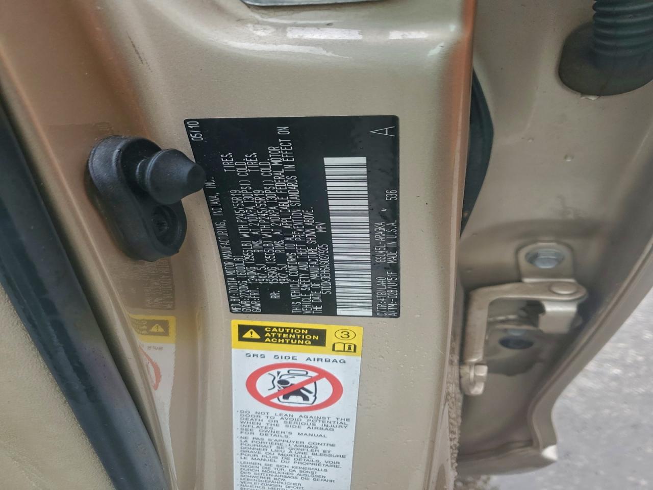 TOYOTA HIGHLANDER LIMITED