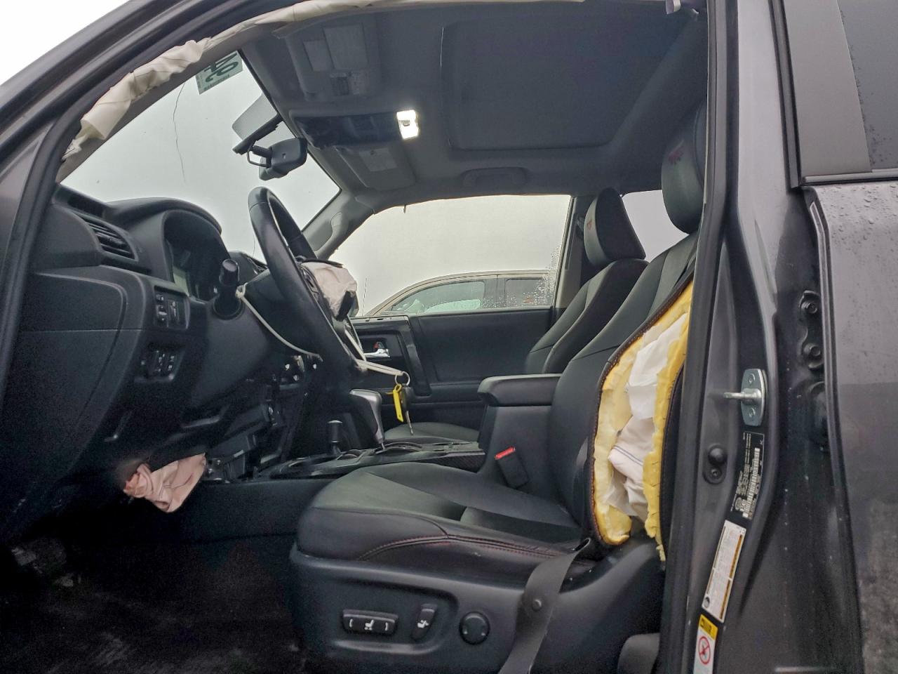 TOYOTA 4RUNNER SR5/SR5 PREMIUM