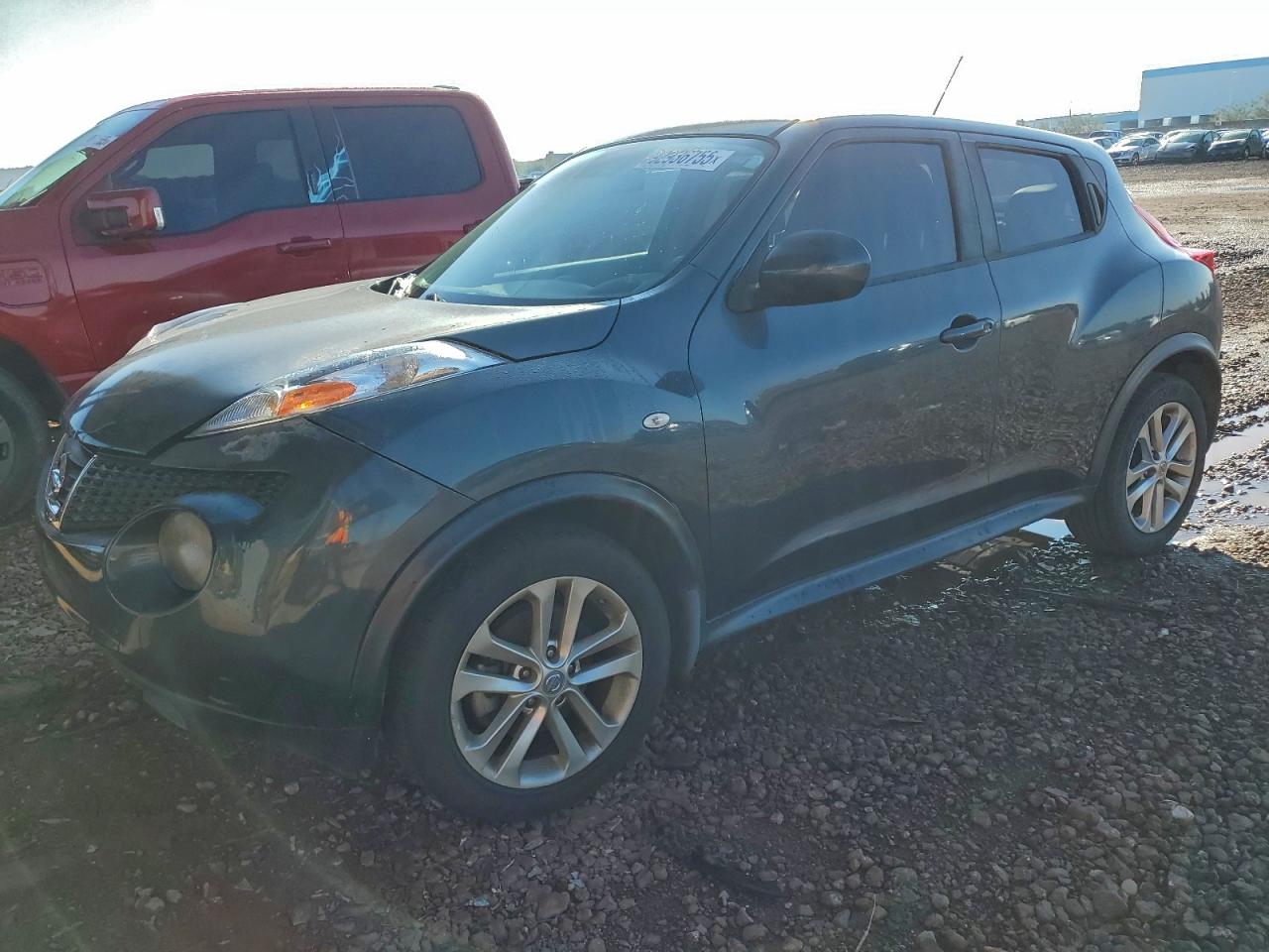NISSAN JUKE S