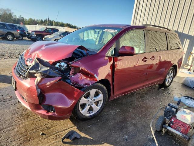Global Auto Auctions: 2013 TOYOTA SIENNA LE