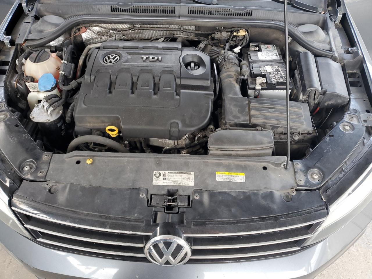 VOLKSWAGEN JETTA TDI
