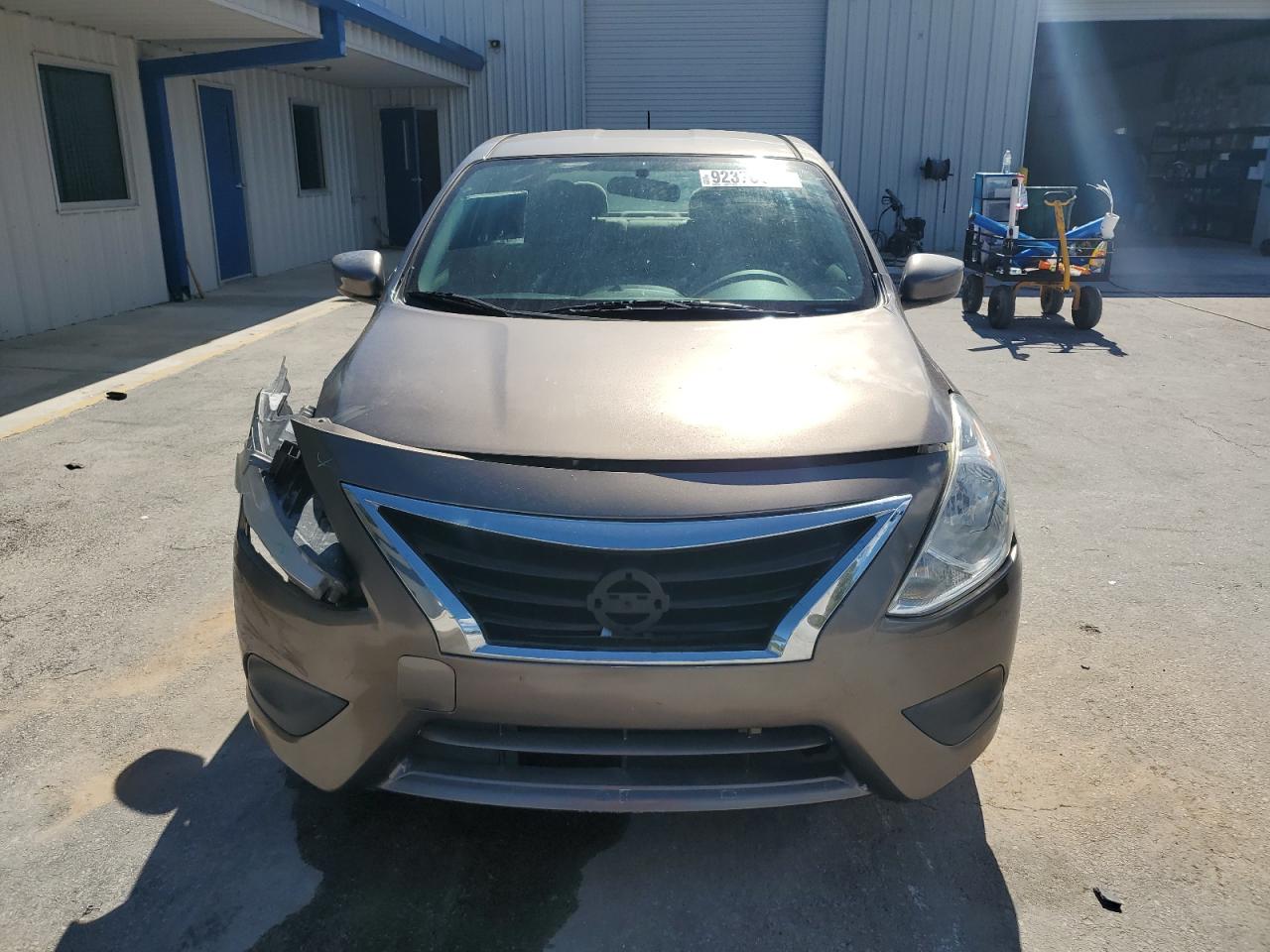 NISSAN VERSA S