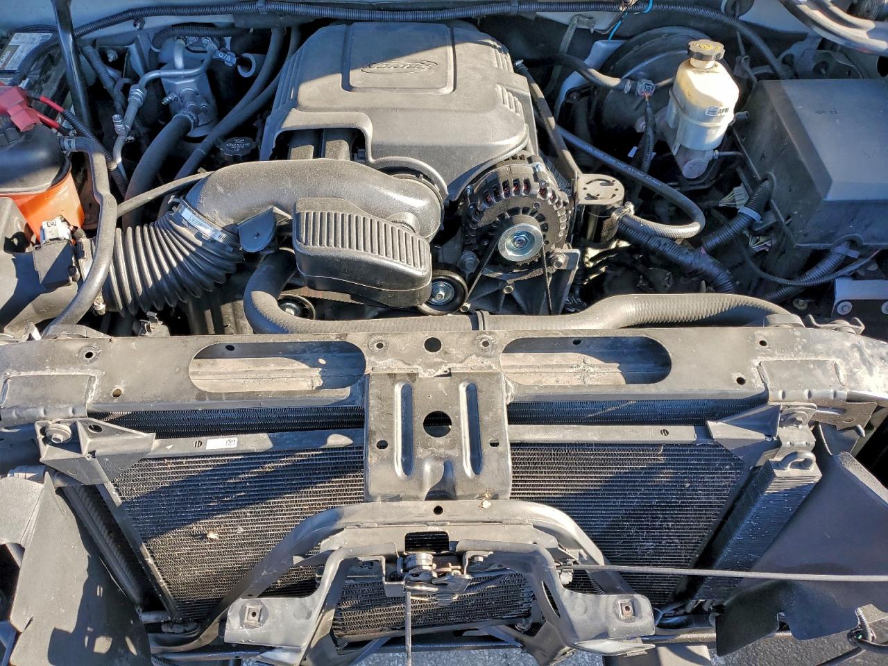 GMC SIERRA K1500 SLT