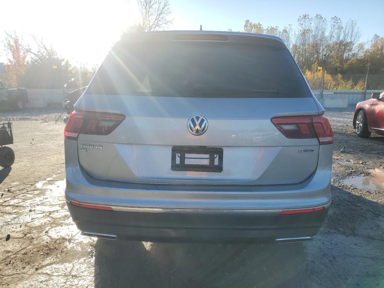 VOLKSWAGEN TIGUAN SE