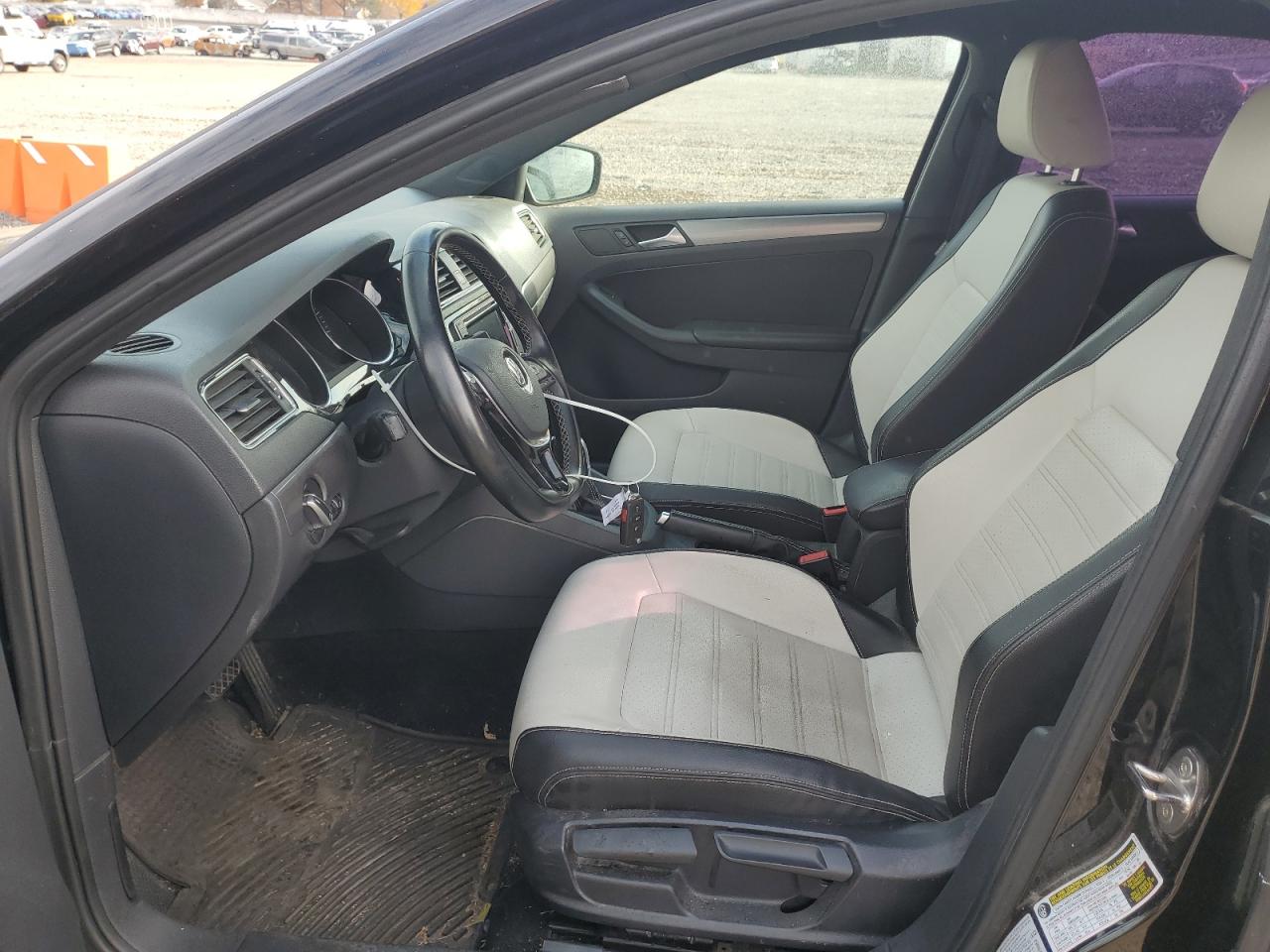 VOLKSWAGEN JETTA SPORT