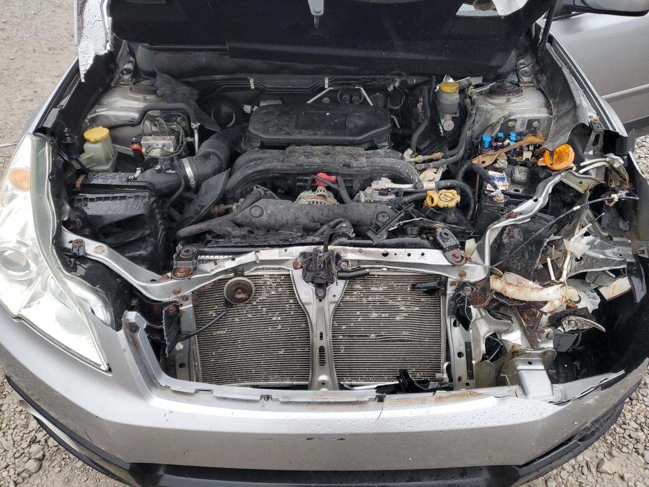 SUBARU OUTBACK 2.5I PREMIUM