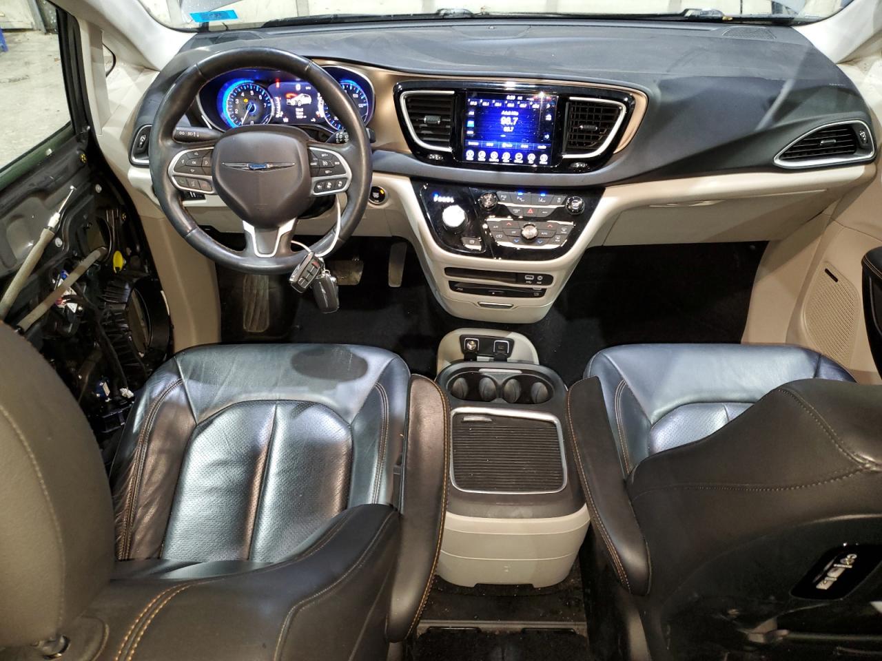 CHRYSLER PACIFICA TOURING L PLUS