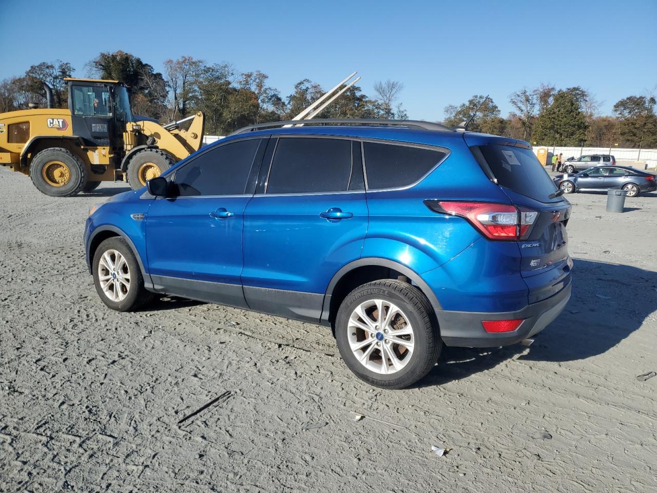 FORD ESCAPE SE