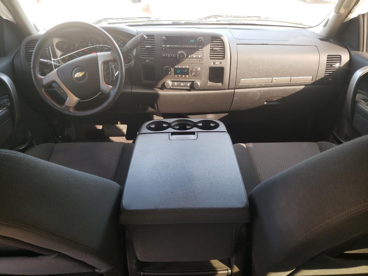 CHEVROLET SILVERADO C1500 LT