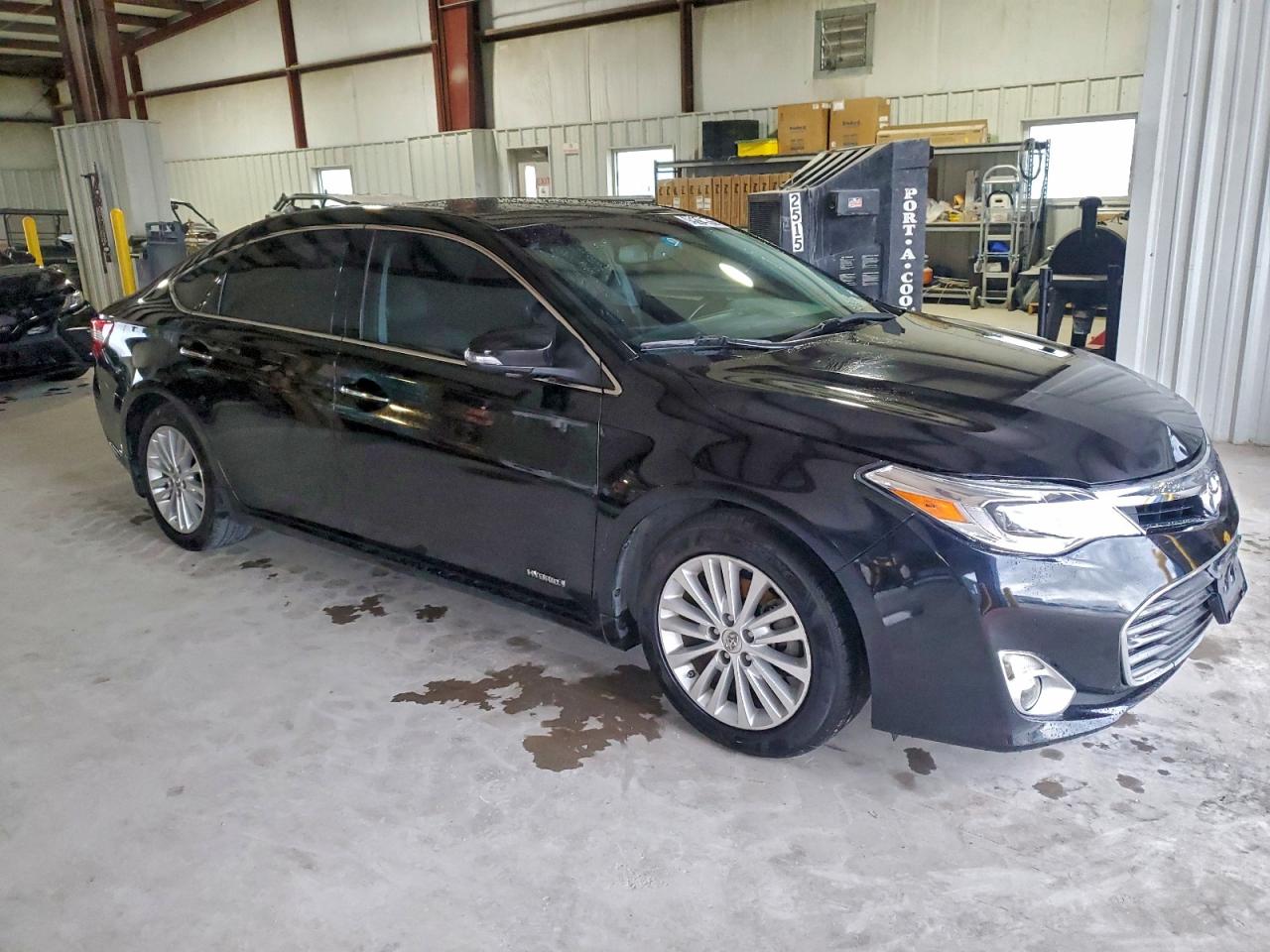 TOYOTA AVALON HYBRID