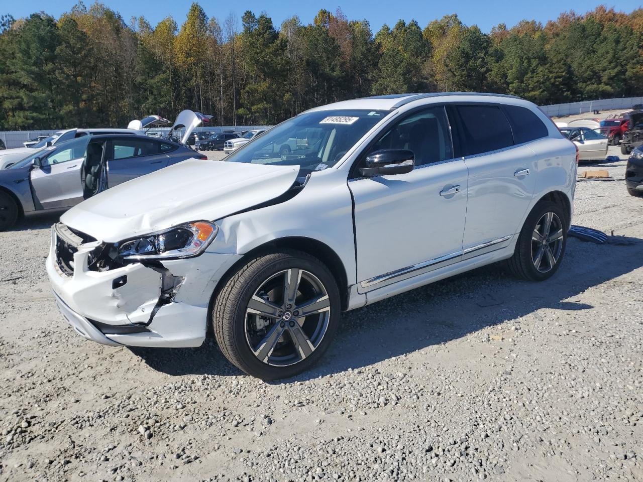 VOLVO XC60 T5 DYNAMIC