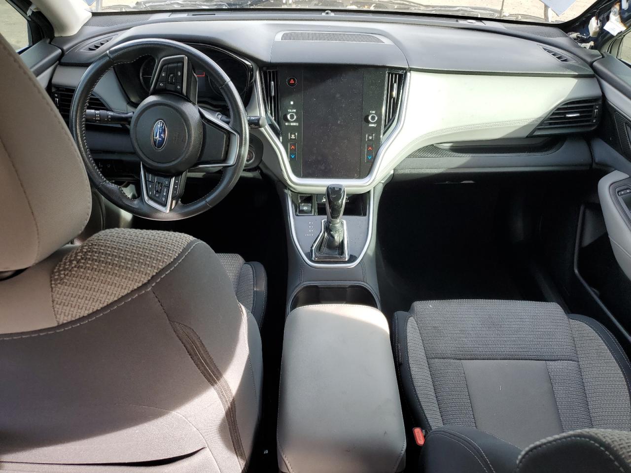 SUBARU OUTBACK PREMIUM