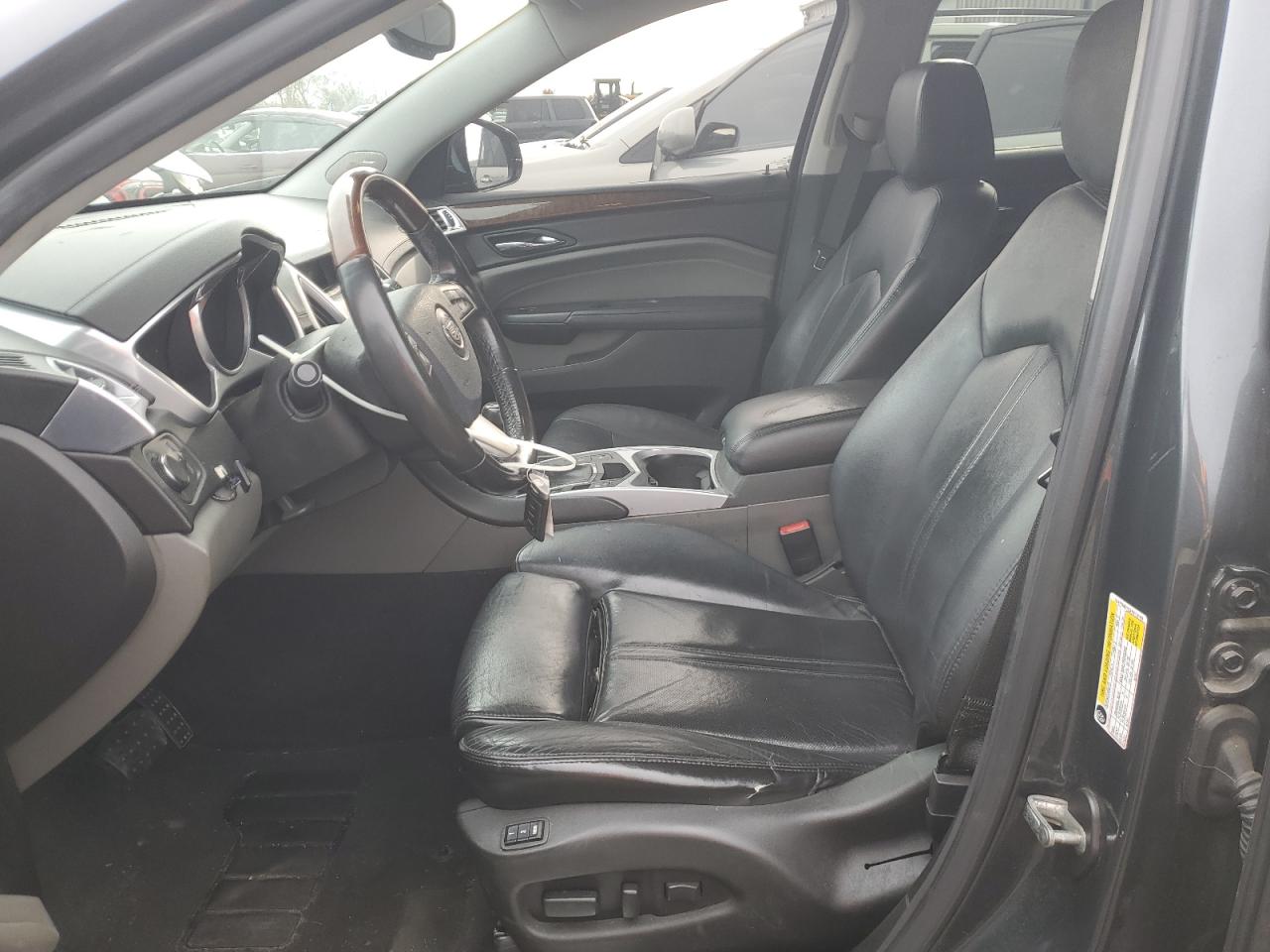 CADILLAC SRX LUXURY COLLECTION