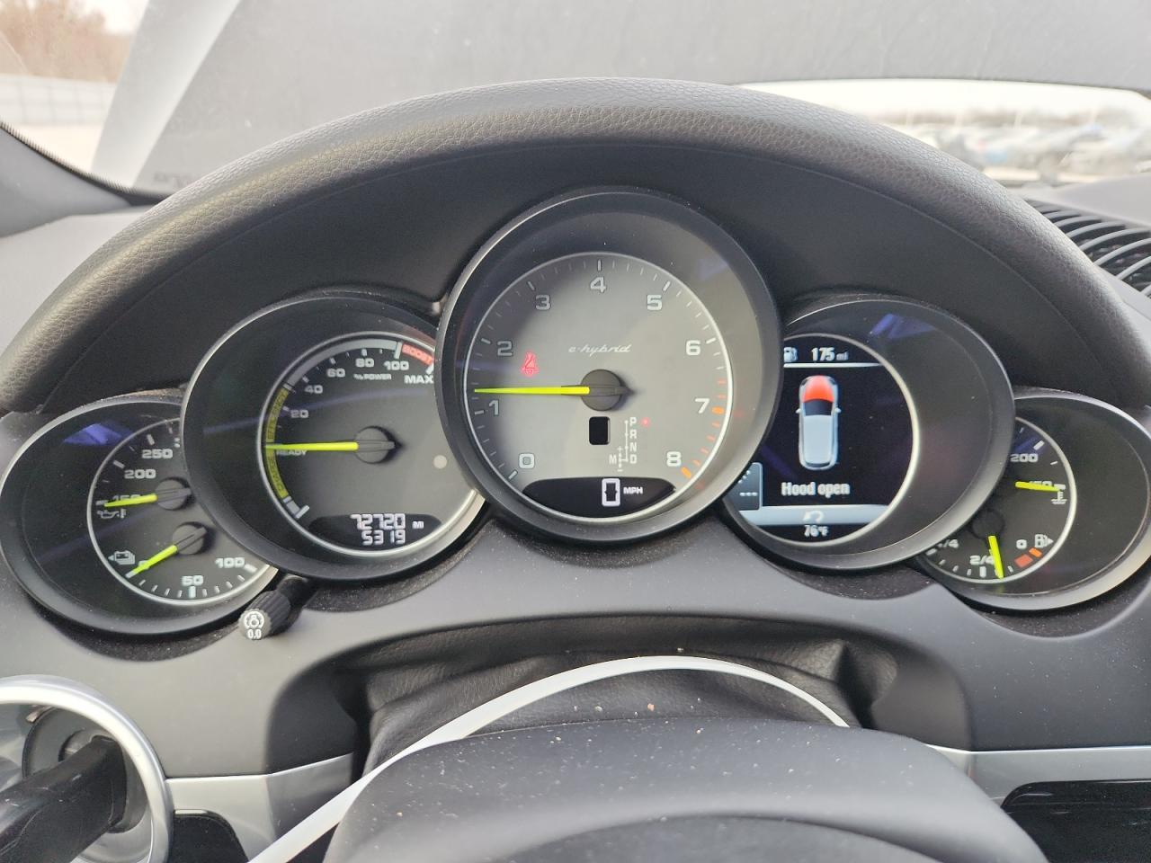 PORSCHE CAYENNE SE HYBRID