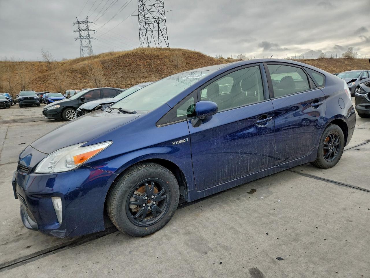 TOYOTA PRIUS