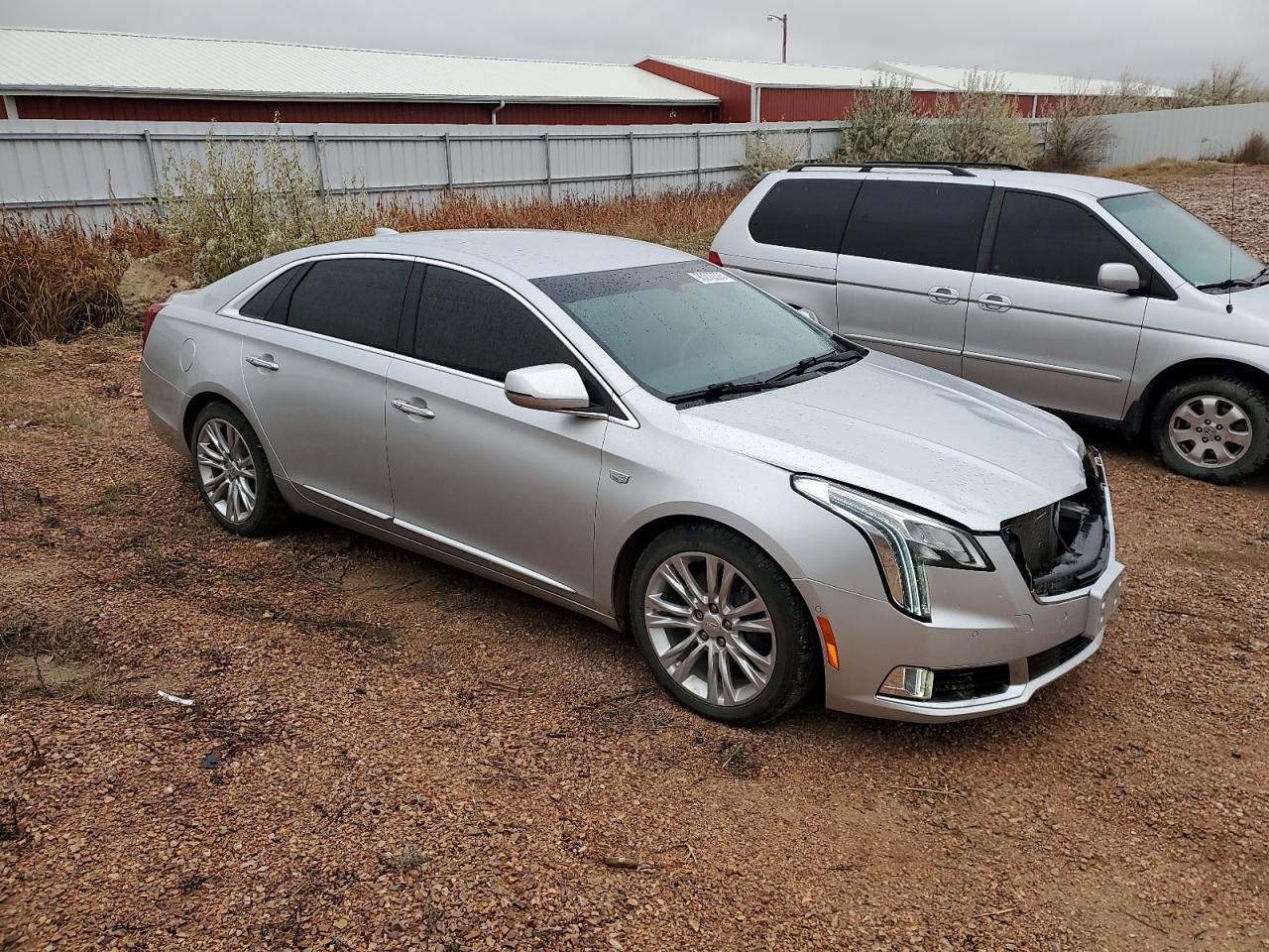 CADILLAC XTS LUXURY