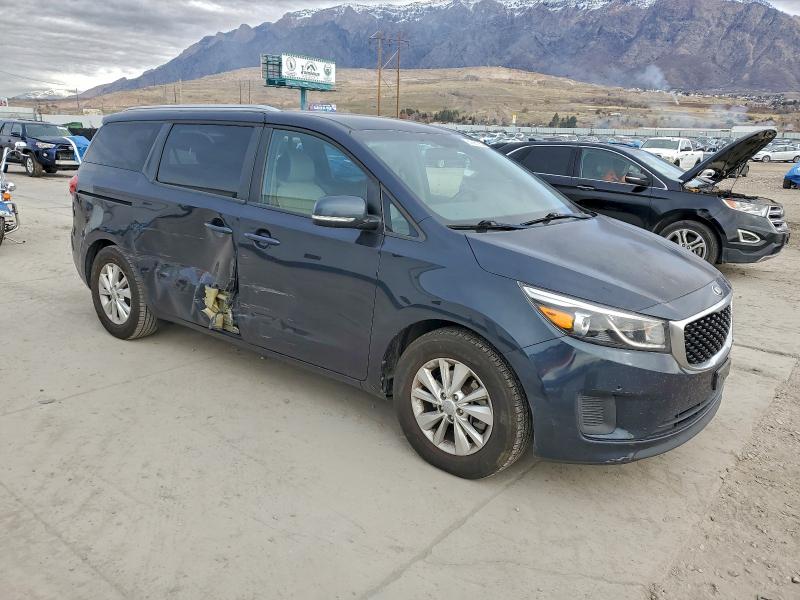 2017 KIA SEDONA LX #3304935555