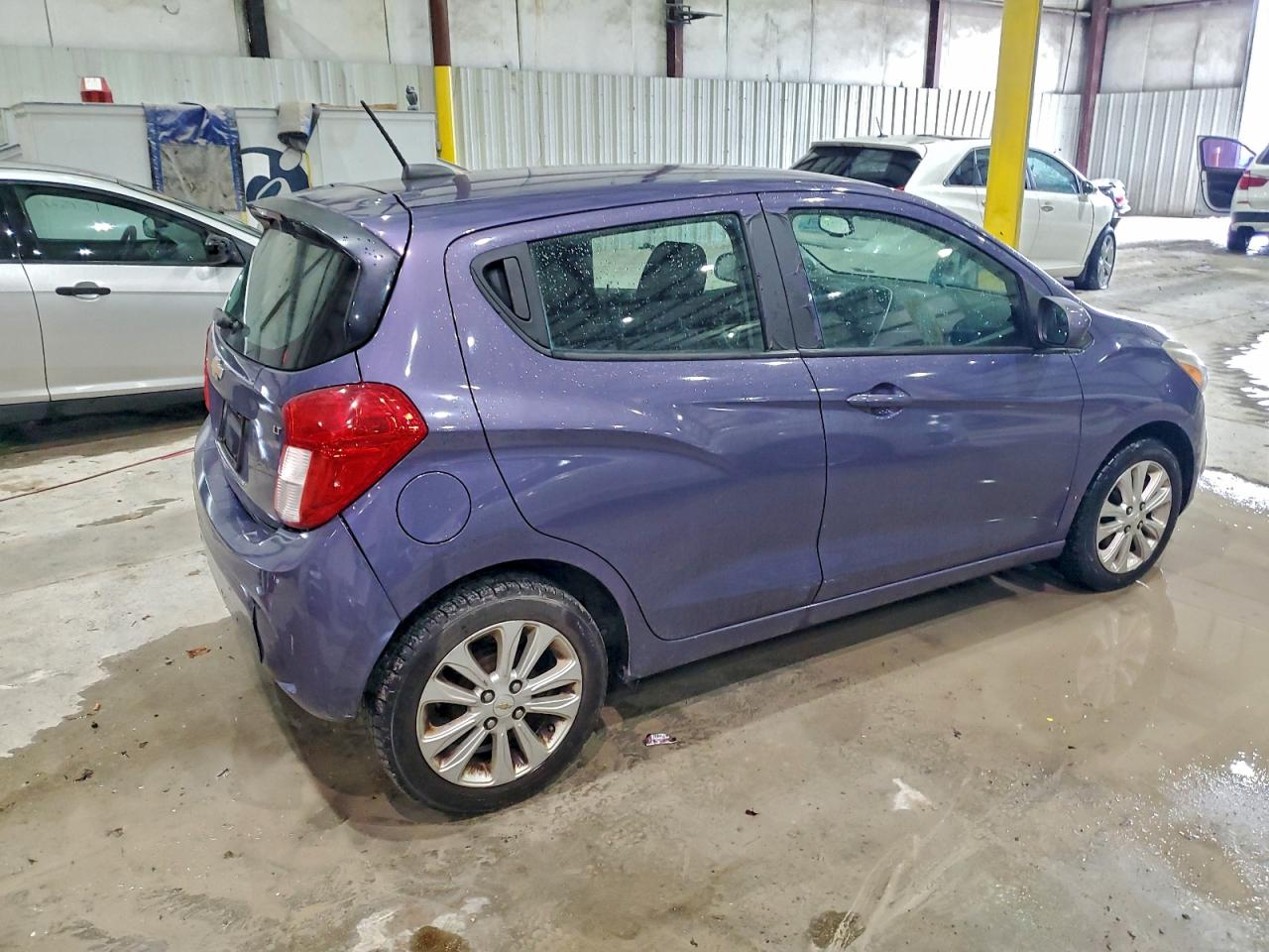 CHEVROLET SPARK 1LT