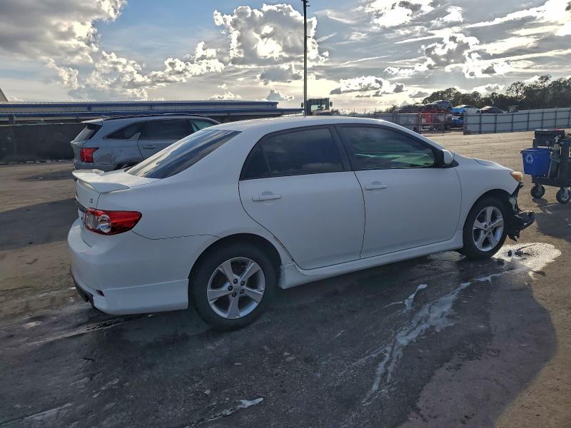 2011 TOYOTA COROLLA BA #3301768337