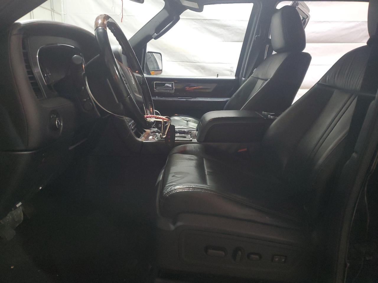 LINCOLN NAVIGATOR L RESERVE