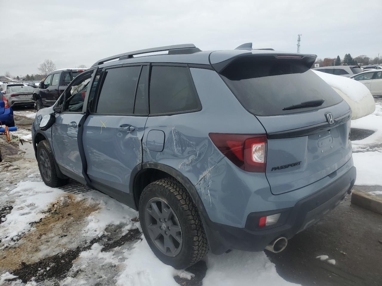 HONDA PASSPORT TRAIL SPORT