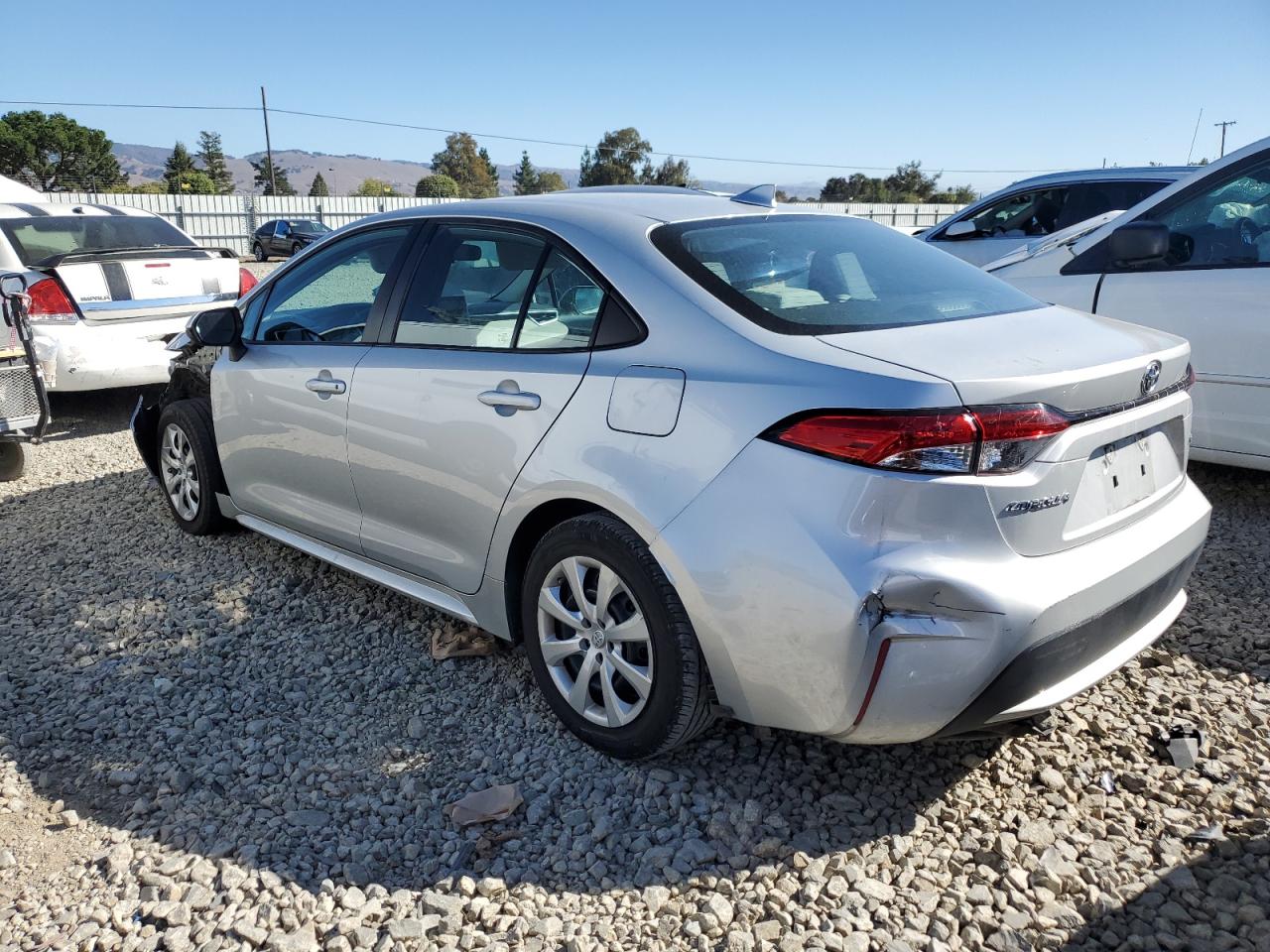 Lot #3303556039 2021 TOYOTA COROLLA LE