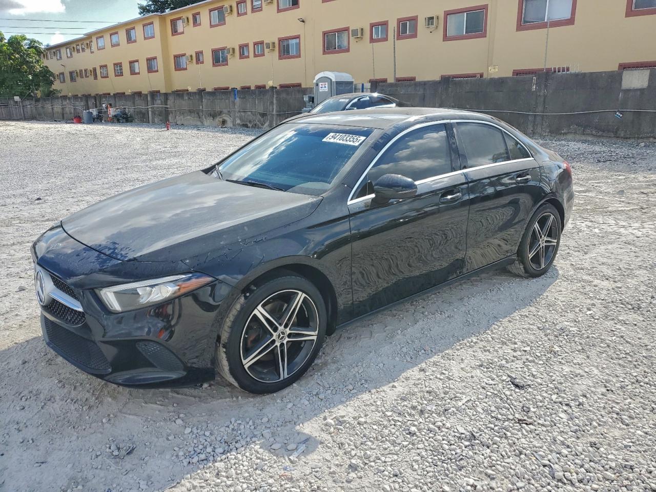 MERCEDES-BENZ A-CLASS 220