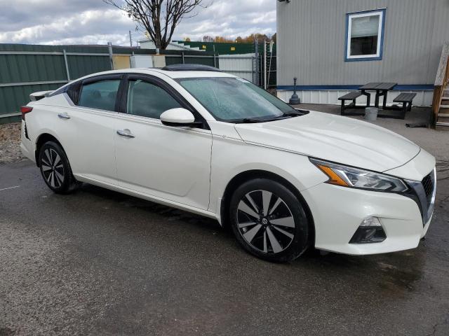 2019 NISSAN ALTIMA SV #3304752946